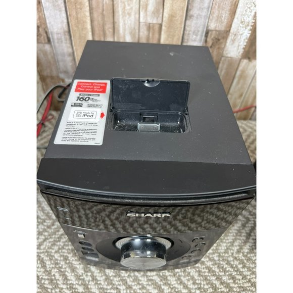 Sharp Stereo System - Picture 5 of 12